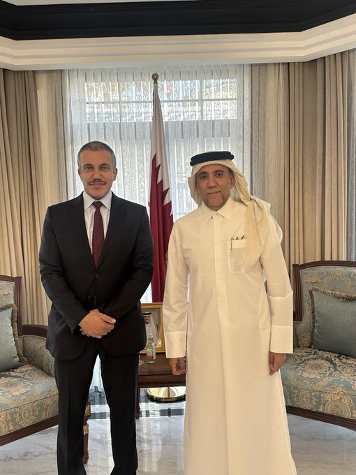 سعادة السفير يقوم بزيارة سفير دولة قطر